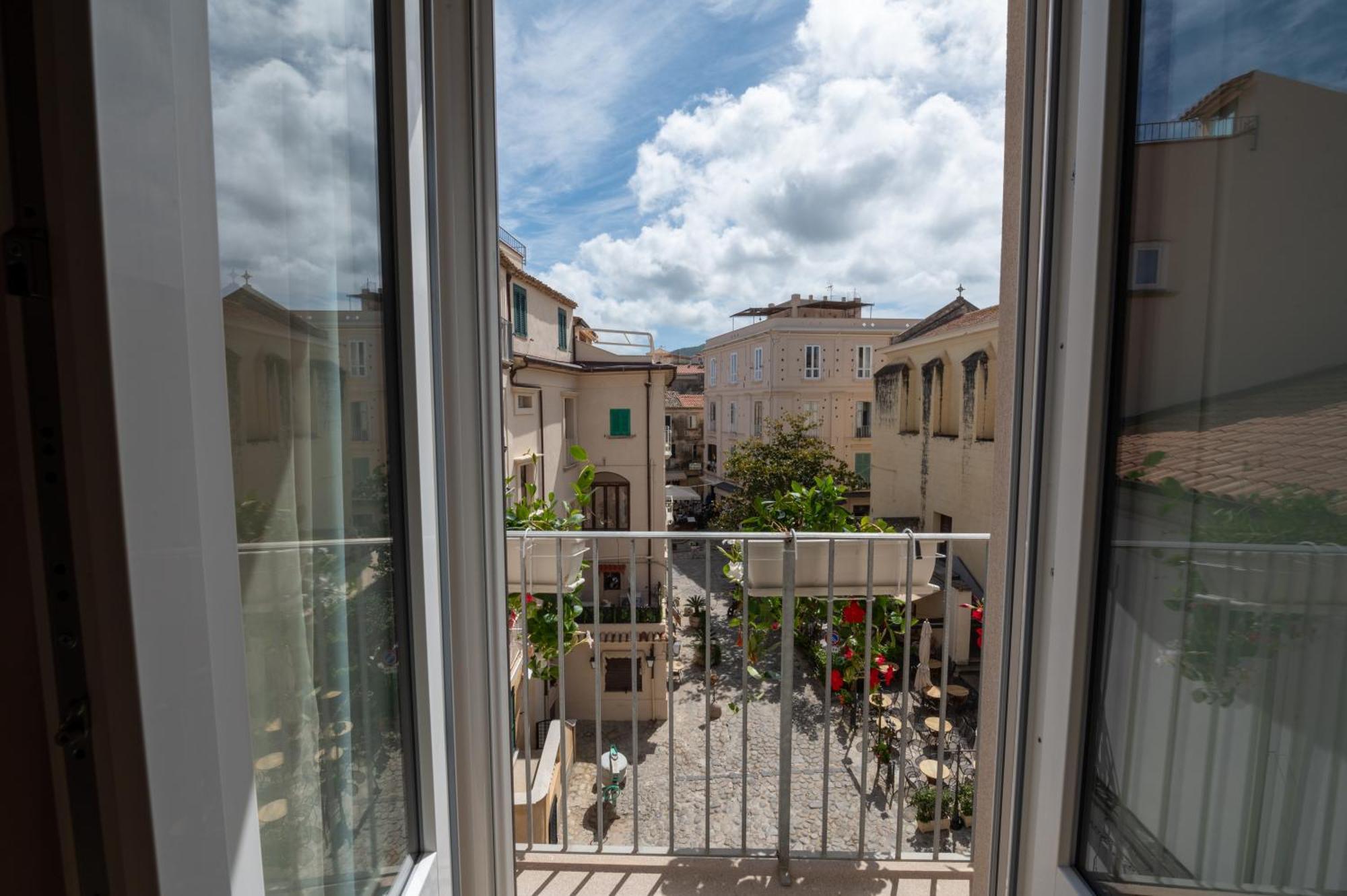 La Divina - Free Parking - Bed & Breakfast Tropea Eksteriør bilde
