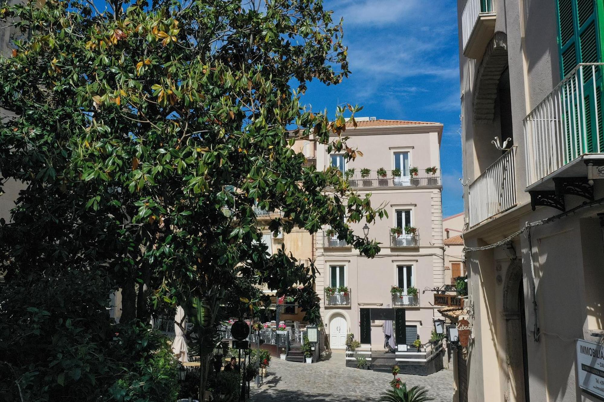 La Divina - Free Parking - Bed & Breakfast Tropea Eksteriør bilde